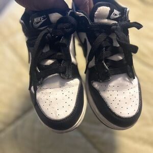 Nike Panda Dunks